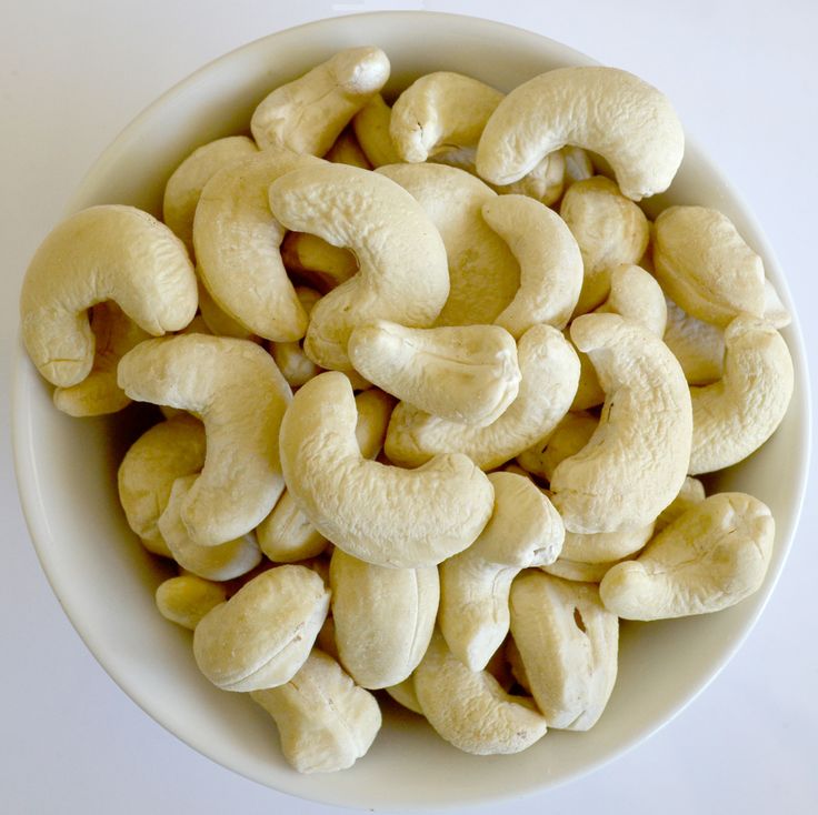 maaश्री Cashews (Kaju) (50g) Pouch-Whole| Dry Fruits and Nuts Cashews | 100% Unpolished | Crunchy & Fresh